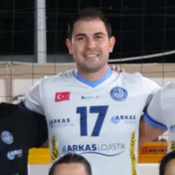 Ali Özlen profil fotoğrafı